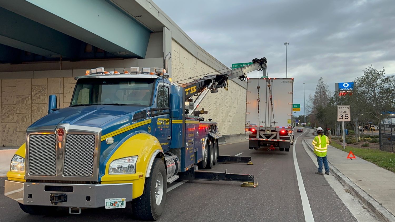 CTS wrecker on a 24/7 roadside recovery call