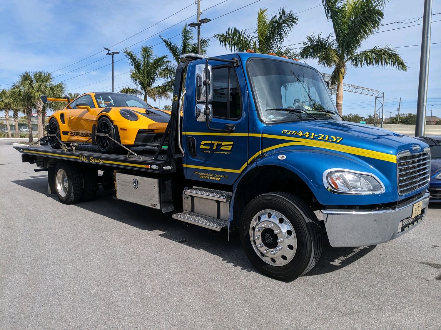 Porsche 911 on a CTS flatbed